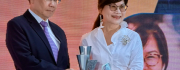 國際雕塑大賽脫穎而出！陶藝雕塑家彭雅美《風起雲湧》勇奪銅獎 獲190萬元獎金及典藏金